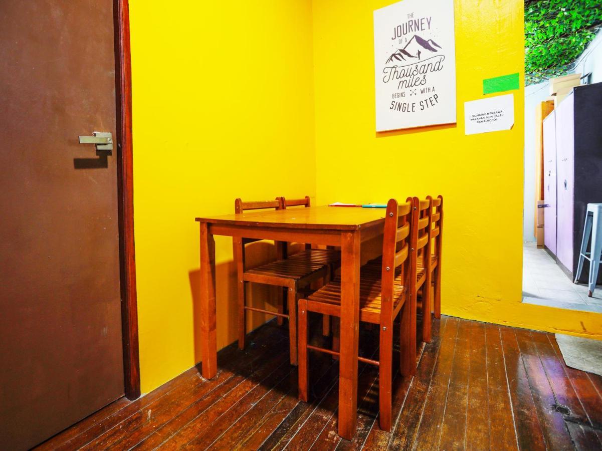 Spot On 90610 Loft Waterfront 호텔 쿠칭 외부 사진